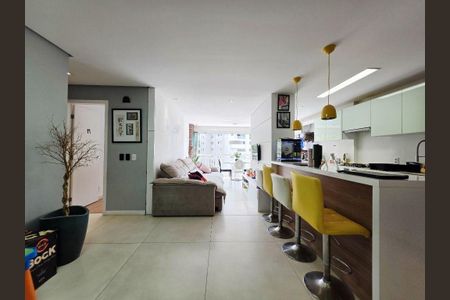 Apartamento à venda com 2 quartos, 74m² em Morumbi, São Paulo