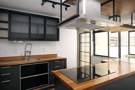 Cozinha  de apartamento para alugar com 2 quartos, 65m² em Cidade Baixa, Porto Alegre