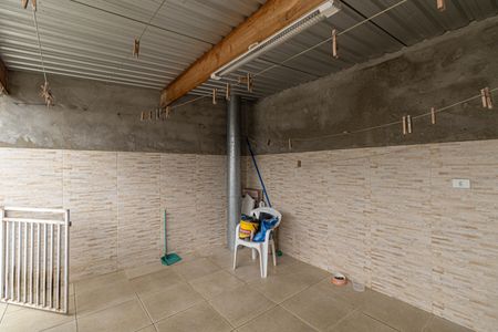 Casa à venda com 200m², 3 quartos e 2 vagas Casa à venda com 200m², 3 quartos e 2 vagasÁrea de Serviço