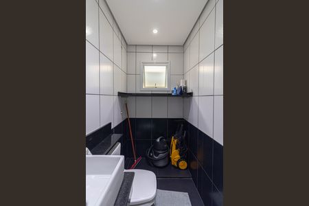 Lavabo de casa à venda com 3 quartos, 200m² em Parque Cisper, São Paulo