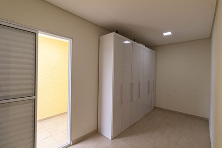 Casa à venda com 200m², 3 quartos e 2 vagas Casa à venda com 200m², 3 quartos e 2 vagasQuarto 1