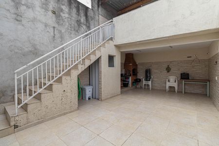 Casa à venda com 200m², 3 quartos e 2 vagas Casa à venda com 200m², 3 quartos e 2 vagasChurrasqueira e Quintal