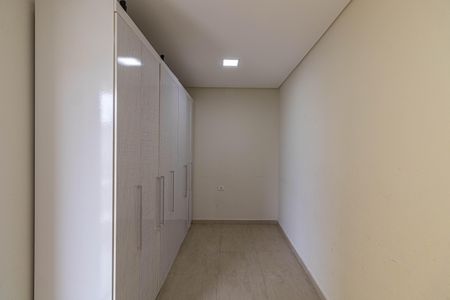 Casa à venda com 200m², 3 quartos e 2 vagas Casa à venda com 200m², 3 quartos e 2 vagasQuarto 1