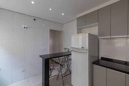 Casa à venda com 200m², 3 quartos e 2 vagas Casa à venda com 200m², 3 quartos e 2 vagasCozinha