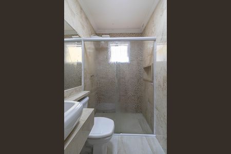 Casa à venda com 200m², 3 quartos e 2 vagas Casa à venda com 200m², 3 quartos e 2 vagasBanheiro Suíte