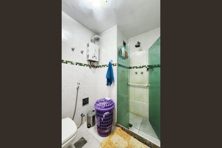 Apartamento à venda com 65m², 2 quartos e sem vagaBanheiro 