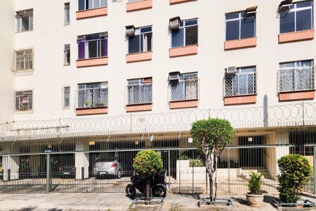 Apartamento à venda com 65m², 2 quartos e sem vagaFachada do Condomínio 