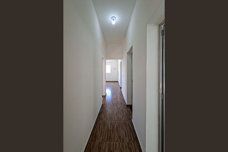 Casa para alugar com 95m², 3 quartos e 3 vagasCorredor 