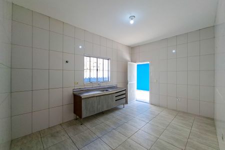 Casa para alugar com 95m², 3 quartos e 3 vagasCozinha 