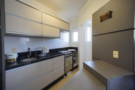Apartamento para alugar com 85m², 2 quartos e 1 vagaCozinha