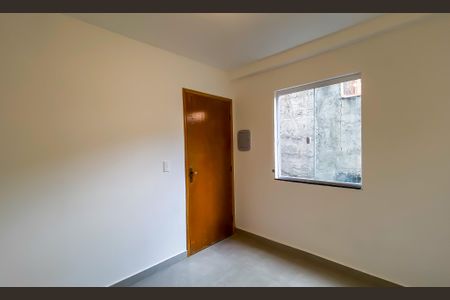 Apartamento para alugar com 39m², 2 quartos e sem vaga