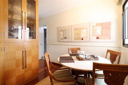 Apartamento à venda com 3 quartos, 196m² em Vila Andrade, São Paulo