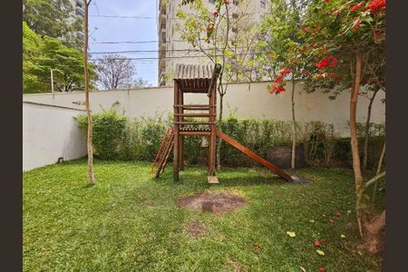 Apartamento à venda com 2 quartos, 110m² em Vila Suzana, São Paulo