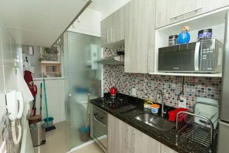 Apartamento à venda com 2 quartos, 47m² em Parque Guarapiranga, São Paulo