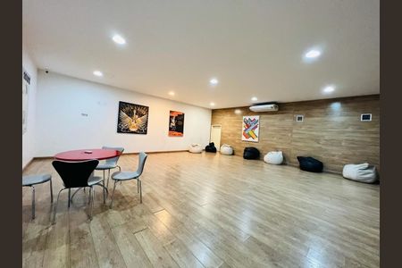 Casa à venda com 3 quartos, 96m² em Jardim Umuarama, São Paulo