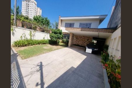 Casa à venda com 3 quartos, 300m² em Vila Cruzeiro, São Paulo