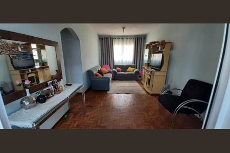 Casa à venda com 3 quartos, 275m² em Balneário São Francisco, Diadema
