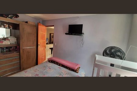 Casa à venda com 3 quartos, 275m² em Balneário São Francisco, Diadema