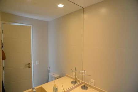 Apartamento à venda com 310m², 3 quartos e 3 vagasBanheiro Suíte Superior