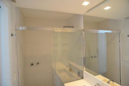 Apartamento à venda com 310m², 3 quartos e 3 vagasBanheiro Suíte