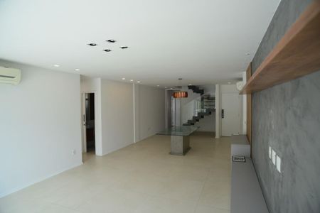 Apartamento à venda com 310m², 3 quartos e 3 vagasSala