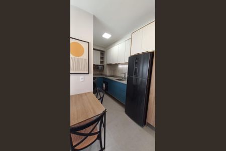 Cozinha de apartamento para alugar com 2 quartos, 38m² em Bela Vista, São Paulo