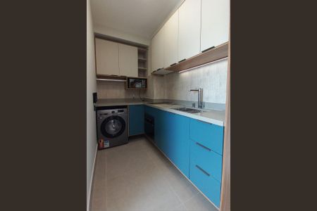 Cozinha de apartamento para alugar com 2 quartos, 38m² em Bela Vista, São Paulo