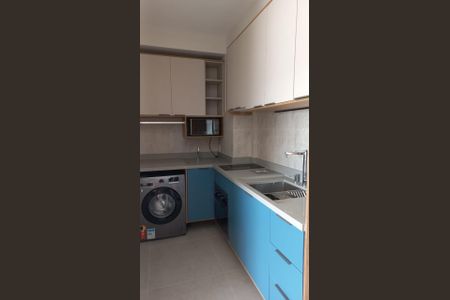 Cozinha de apartamento para alugar com 2 quartos, 38m² em Bela Vista, São Paulo