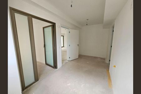 Apartamento à venda com 4 quartos, 213m² em Cerqueira César, São Paulo