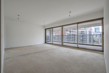 Apartamento à venda com 213m², 4 quartos e 3 vagas Apartamento à venda com 213m², 4 quartos e 3 vagasSala