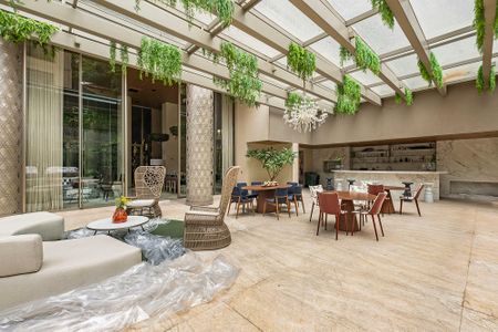 Apartamento à venda com 213m², 4 quartos e 3 vagas Apartamento à venda com 213m², 4 quartos e 3 vagasÁrea comum