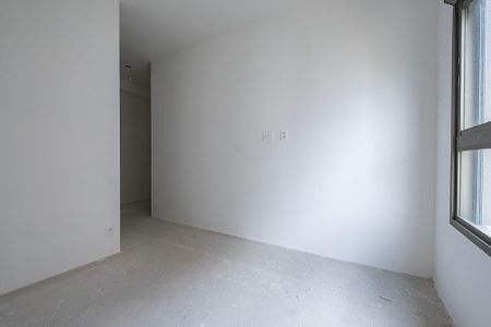 Apartamento à venda com 213m², 4 quartos e 3 vagas Apartamento à venda com 213m², 4 quartos e 3 vagasSuíte 2