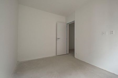 Apartamento à venda com 213m², 4 quartos e 3 vagas Apartamento à venda com 213m², 4 quartos e 3 vagasQuarto