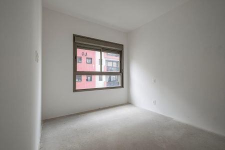 Apartamento à venda com 213m², 4 quartos e 3 vagas Apartamento à venda com 213m², 4 quartos e 3 vagasQuarto