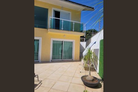 Casa à venda com 4 quartos, 500m² em Chácara Jaraguá, São Paulo