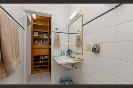 Casa à venda com 3 quartos, 150m² em Vila Cordeiro, São Paulo