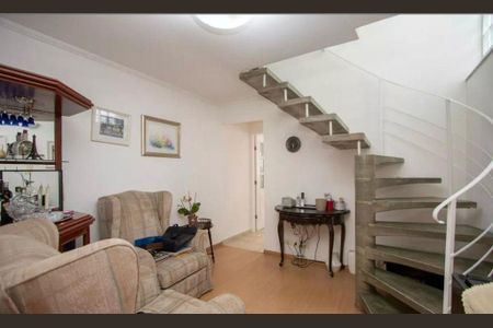 Casa à venda com 3 quartos, 150m² em Vila Cordeiro, São Paulo