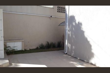 Casa à venda com 3 quartos, 125m² em Jardim Umuarama, São Paulo