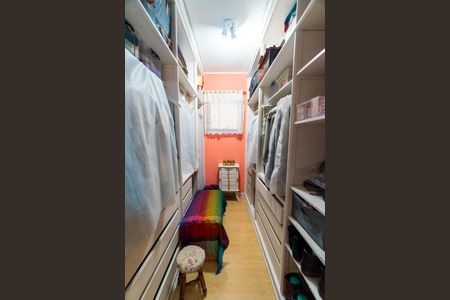 Apartamento à venda com 124m², 3 quartos e 2 vagasCloset da Suite
