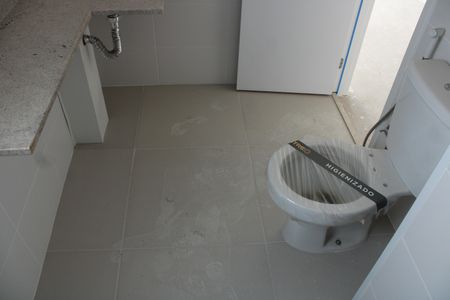 Apartamento à venda com 105m², 3 quartos e 2 vagasBanheiro da Suíte 2