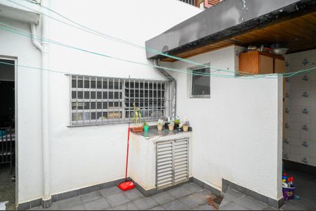 Casa à venda com 210m², 3 quartos e 2 vagasQuintal/Churrasqueira