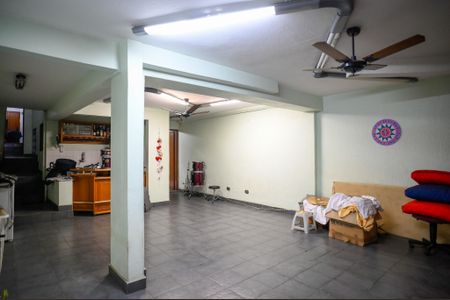 Casa à venda com 210m², 3 quartos e 2 vagasSalão de Festas