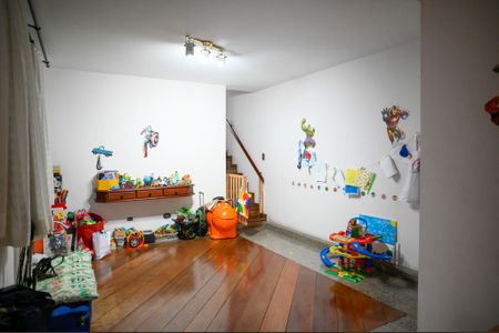 Casa à venda com 210m², 3 quartos e 2 vagasSala de Jantar