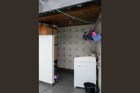 Casa à venda com 210m², 3 quartos e 2 vagasÁrea de Serviço