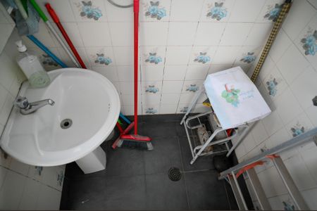 Casa à venda com 210m², 3 quartos e 2 vagasBanheiro de Serviço