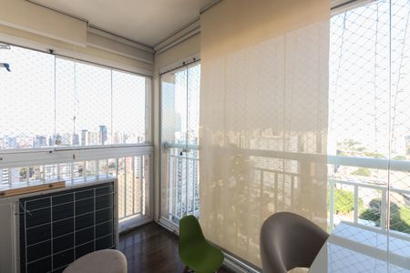 Apartamento à venda com 75m², 2 quartos e 2 vagasVaranda 