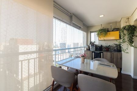 Varanda  de apartamento à venda com 2 quartos, 75m² em Tatuapé, São Paulo