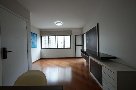 Sala de apartamento para alugar com 3 quartos, 73m² em Vila Mariana, São Paulo