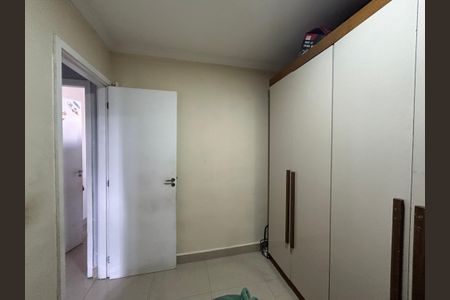 Apartamento à venda com 59m², 3 quartos e 1 vagaQuarto 2
