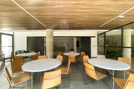 Apartamento para alugar com 34m², 2 quartos e 1 vaga